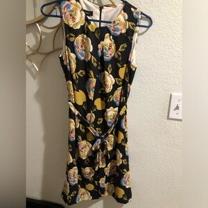 NWT Nine West Floral Sleeveless Dress - Black and Yellow size 2